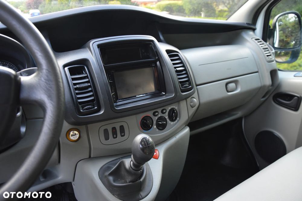 Opel VIVARO - 10