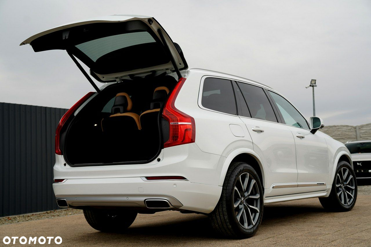 Volvo XC 90 D5 AWD Inscription 7os - 11