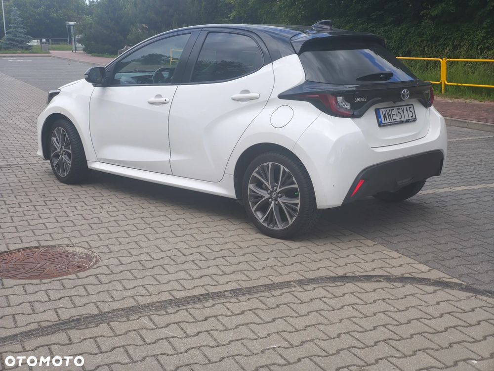 Toyota Yaris - 11