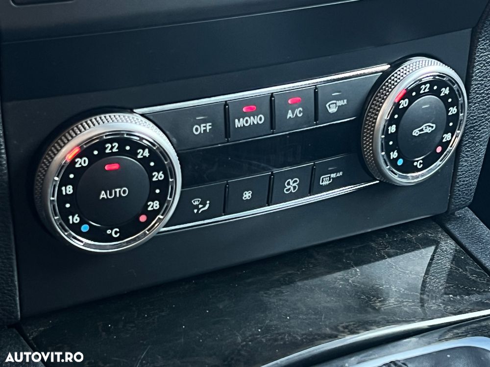 Mercedes-Benz GLK 220 BlueTEC 4Matic 7G-TRONIC - 25