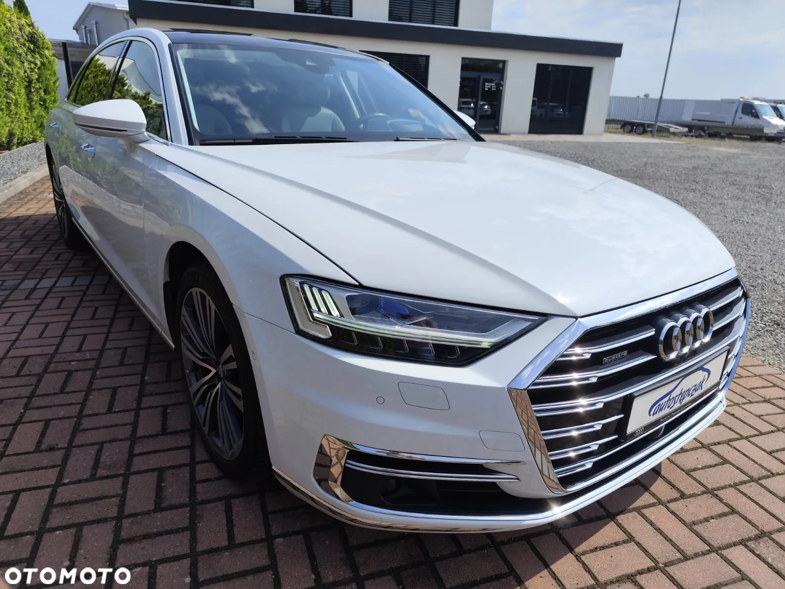 Audi A8 L 60 TFSI quattro tiptronic - 2