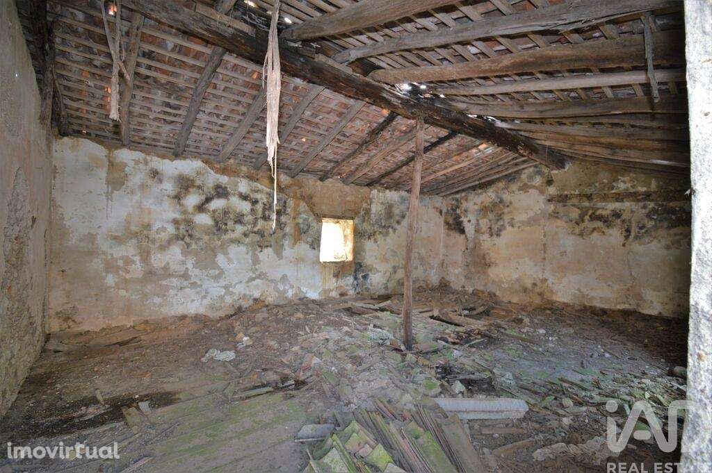 Casa / Villa T3 em Espinhal de 50,00 m2 - Grande imagem: 2/6