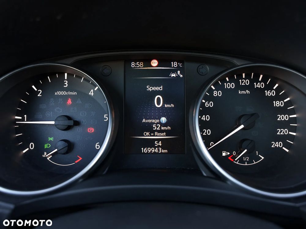 Nissan Qashqai 1.6 DCi Tekna+ - 24