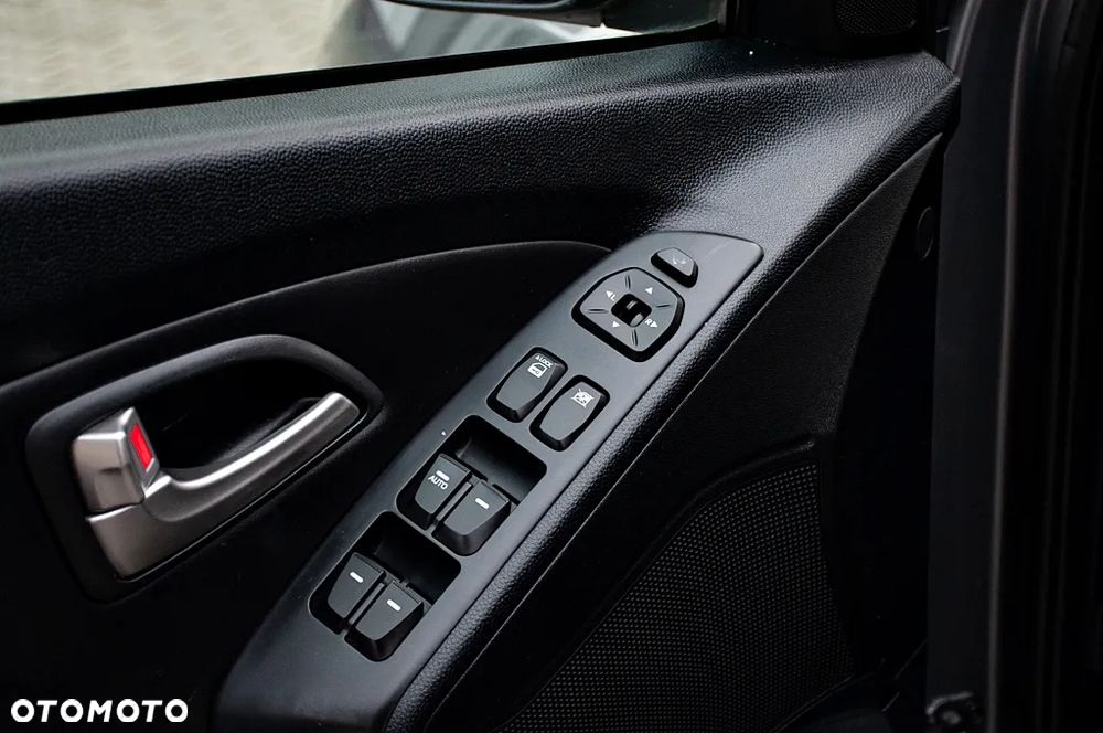 Hyundai ix35 2.0 CRDi 4WD Premium - 36