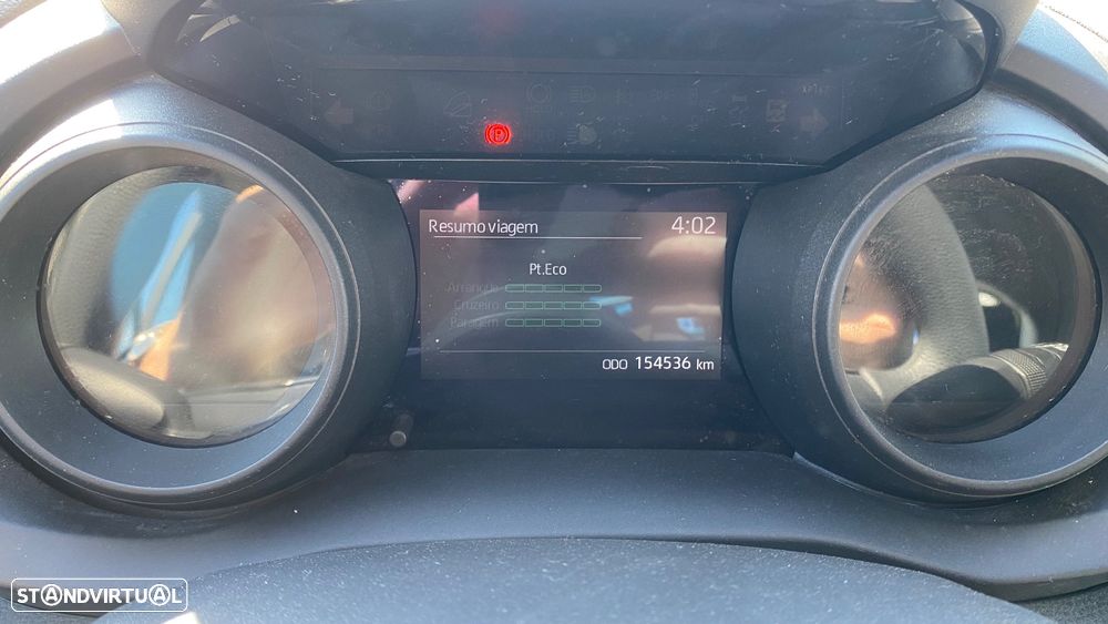 Toyota Yaris Cross 1.5 HDF Comfort - 35