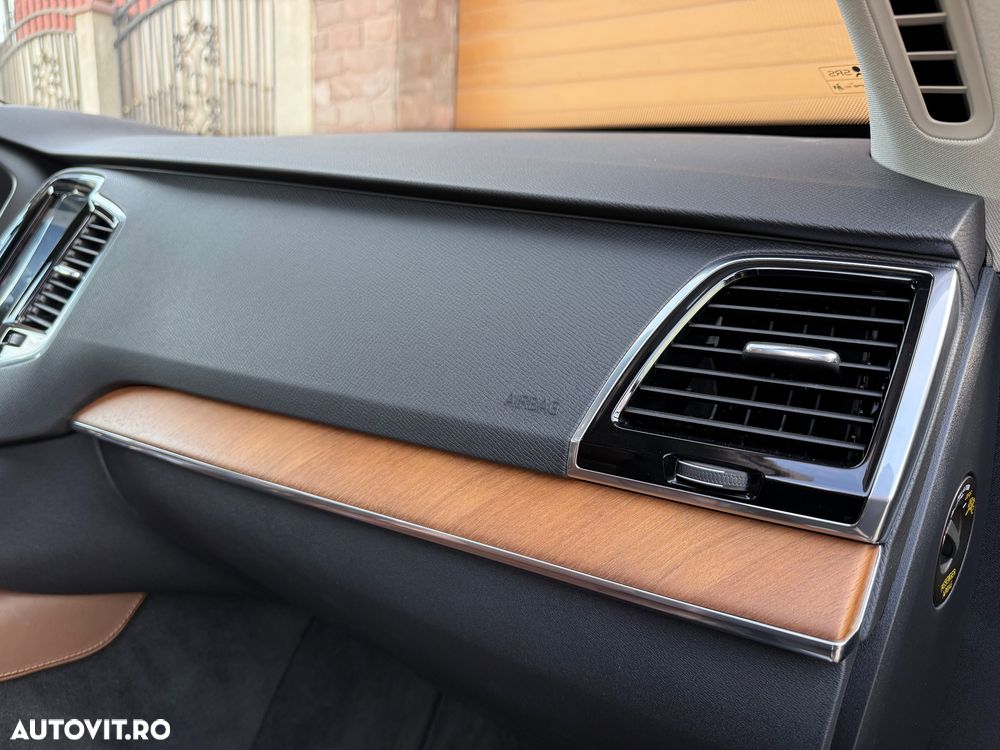 Volvo XC 90 D5 AWD Geartronic Inscription - 31