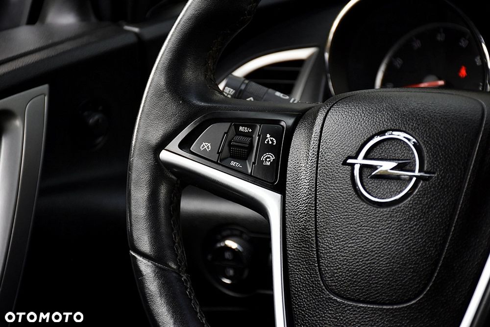 Opel Astra 1.4 Turbo Active - 22