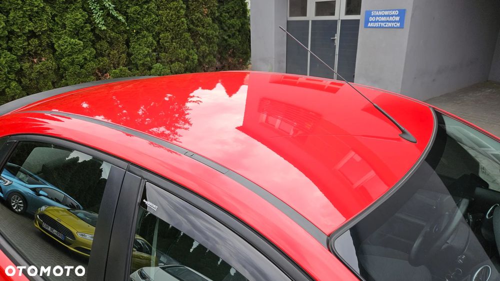 Ford Focus 1.4 16V Style+ - 14