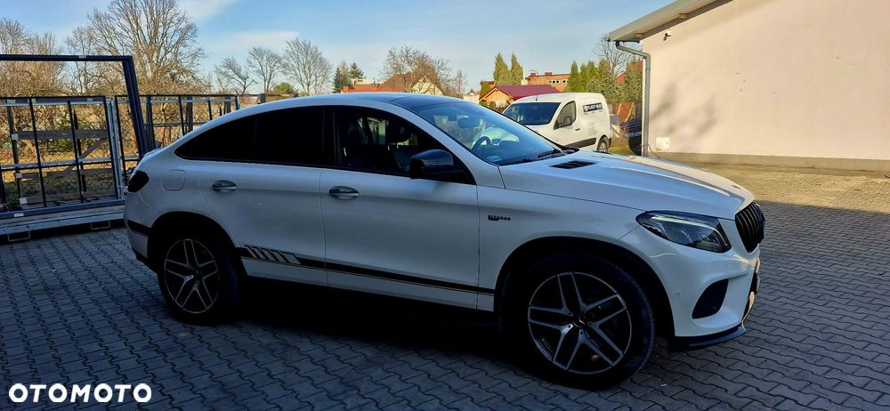 Mercedes-Benz GLE - 14