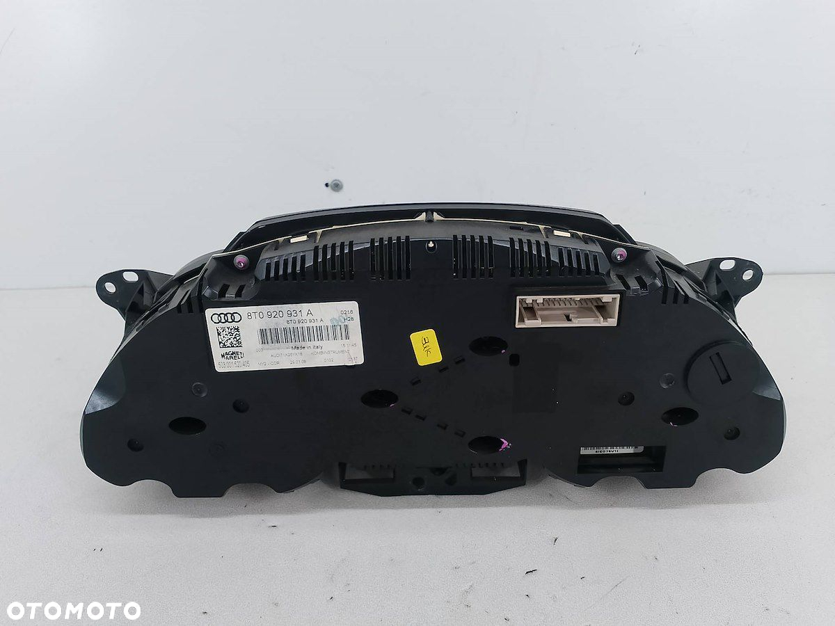 LICZNIK AUDI A5 ( 8T3 ) 8T0920931A 503.001.520.405 3.0 TDI - 2