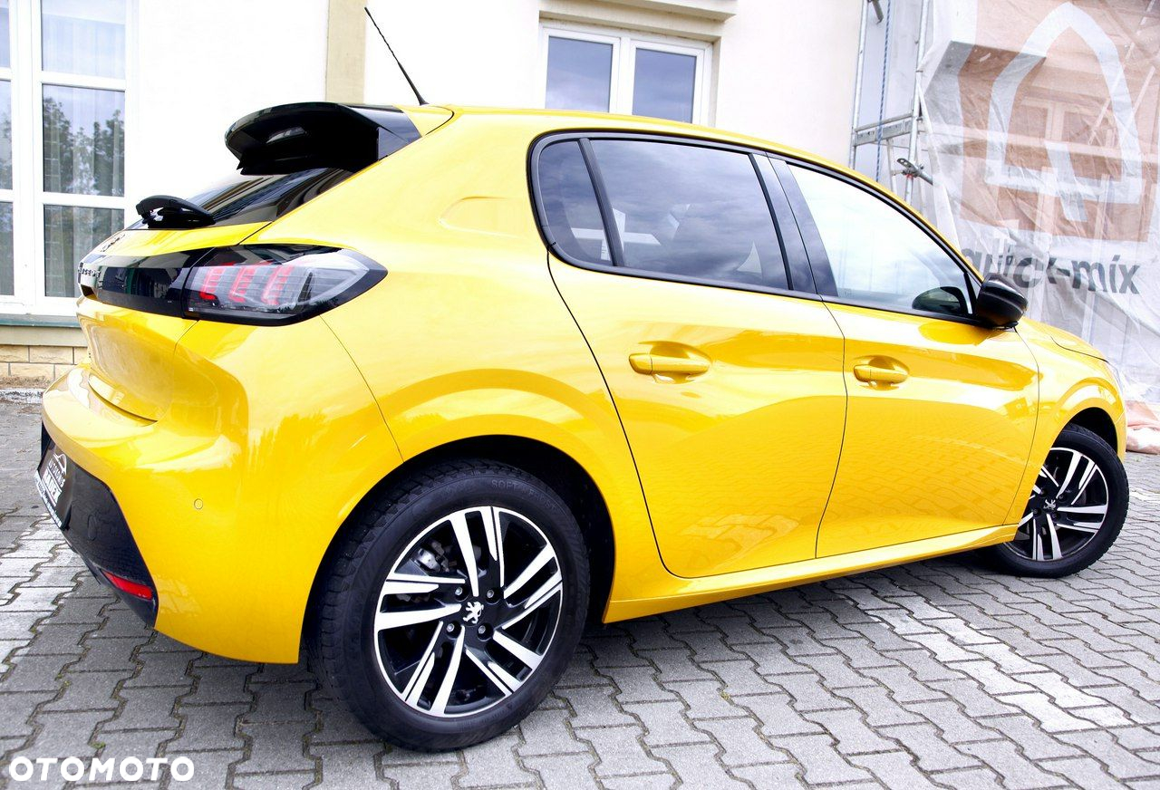 Peugeot 208 PureTech 100 Style - 28