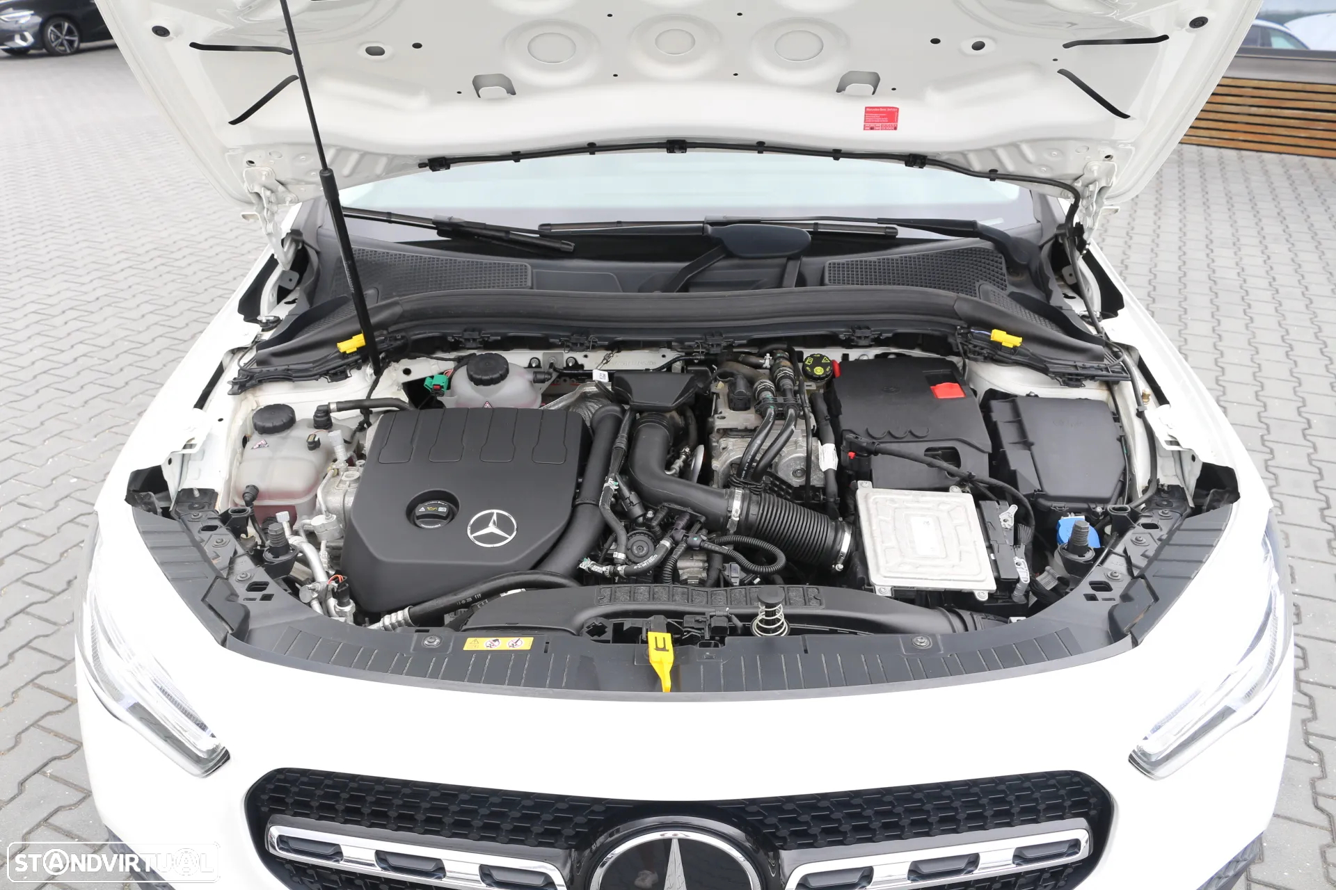 Mercedes-Benz GLA 250 e Progressive - 43