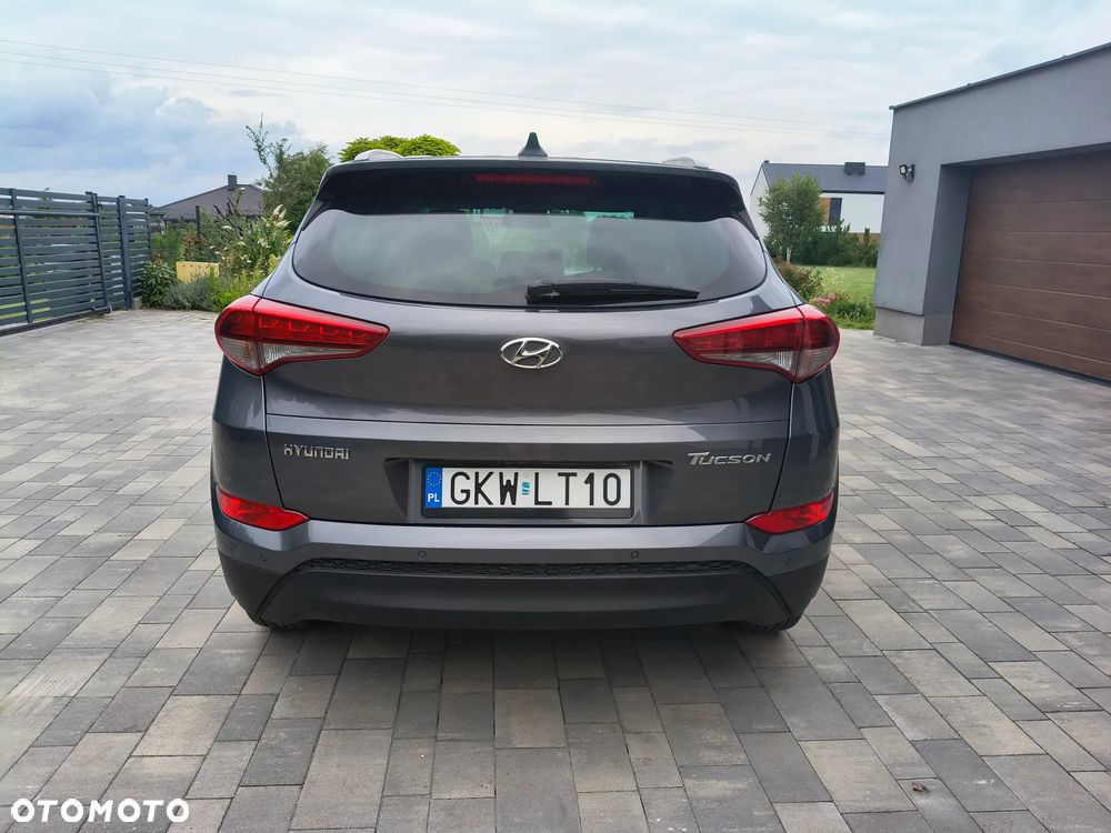 Hyundai Tucson - 4