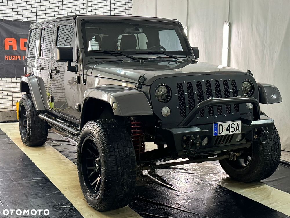 Jeep Wrangler Unlimited 3.6 Automatik Sahara - 2