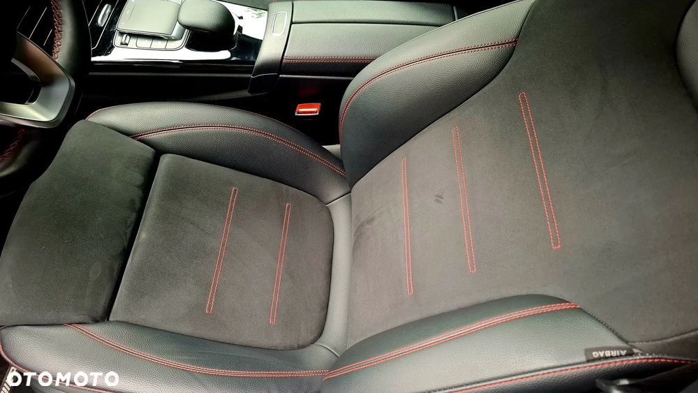 Mercedes-Benz Klasa A 200 4-Matic AMG Line 8G-DCT - 26