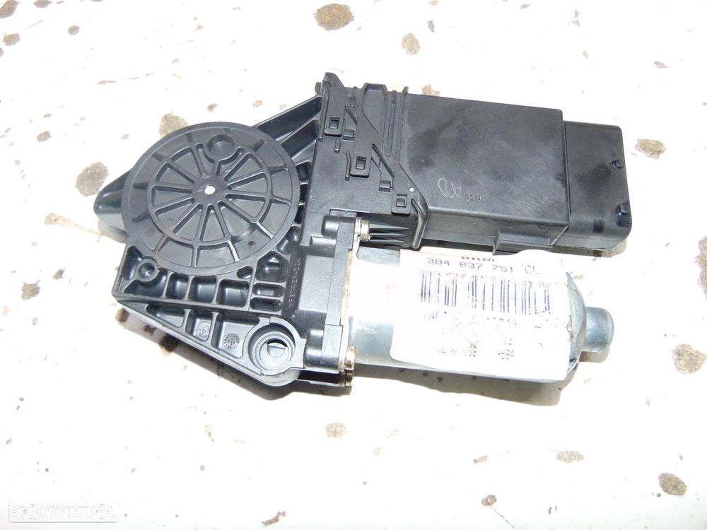 VW Passat 1998 motor do elevador frente - 1