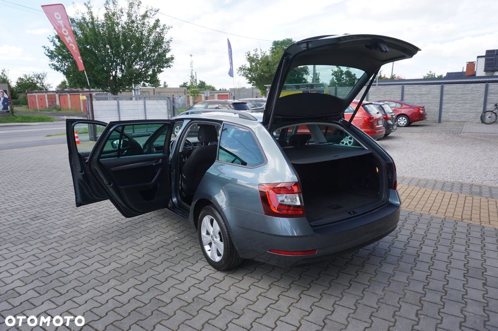 Skoda Octavia 2.0 TDI DSG Soleil - 12