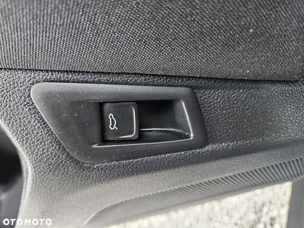 Volkswagen T-Roc 1.5 TSI ACT OPF DSG Sport - 30