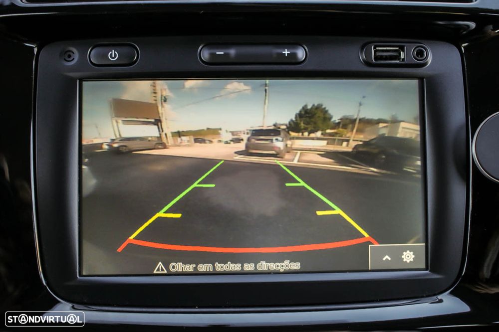 Dacia Spring Comfort Plus - 21