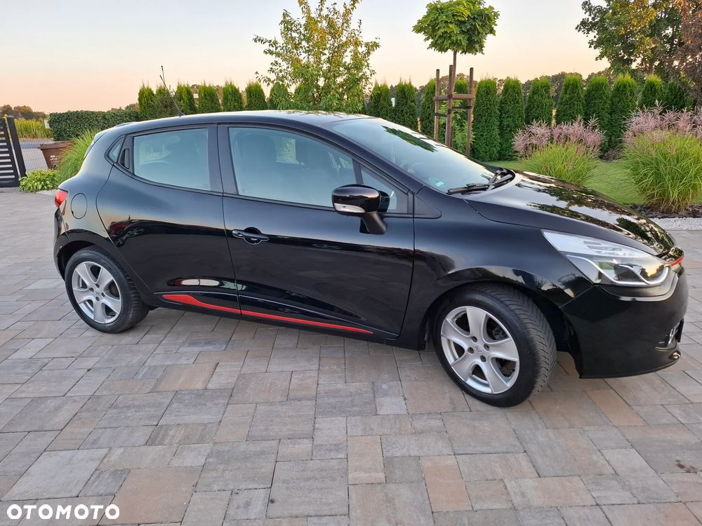 Renault Clio TCe 90 Dynamique - 24