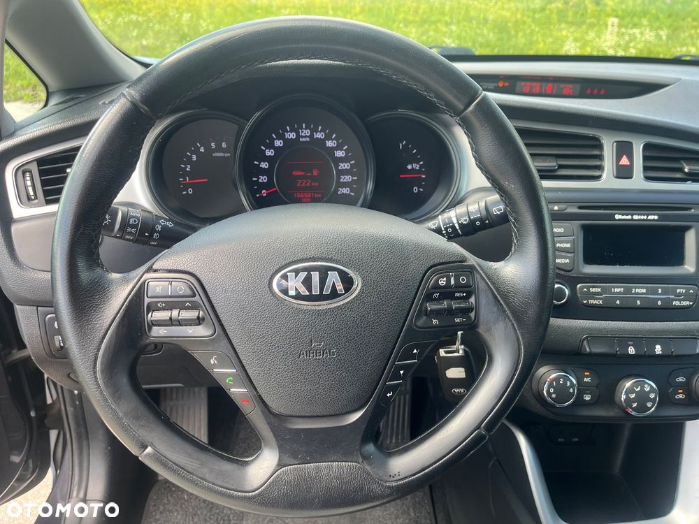 Kia Ceed 1.6 CRDi 128 ISG Edition 7 - 17