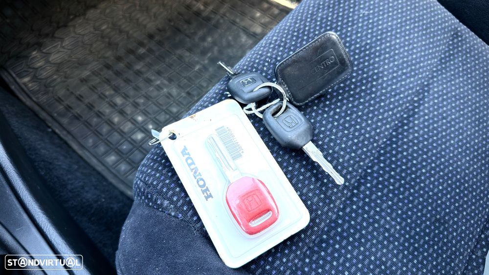 Honda Civic 1.4i S - 11