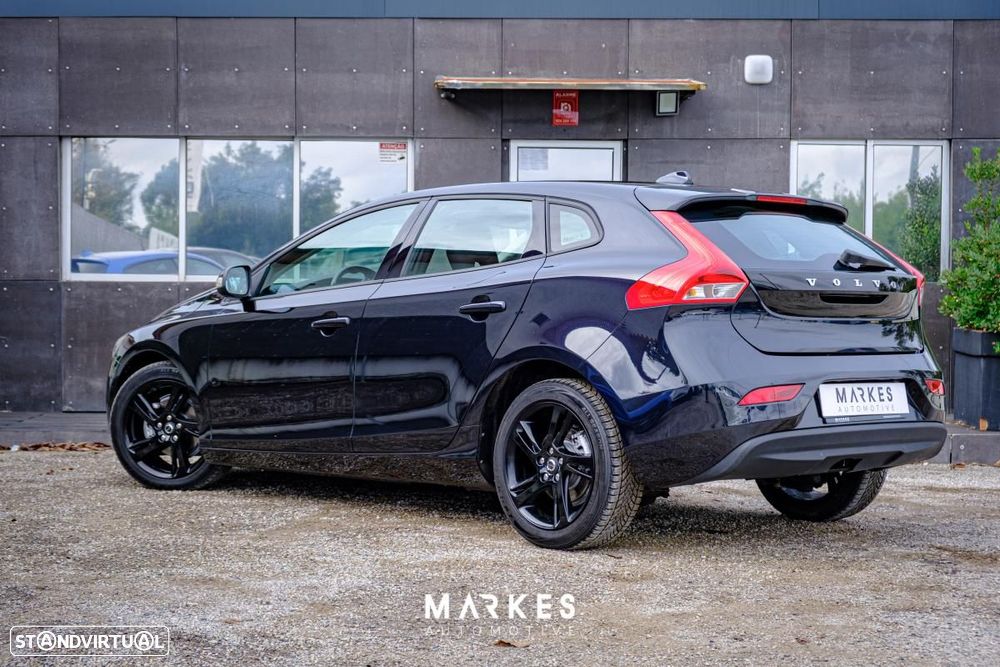 Volvo V40 1.6 D2 Momentum - 11