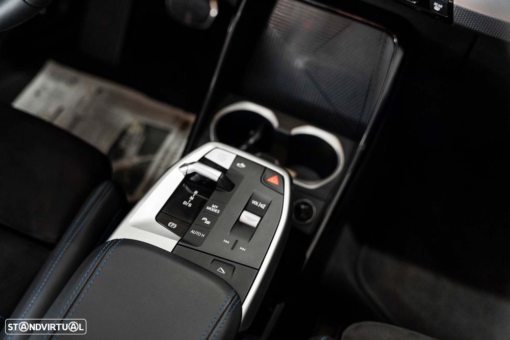 BMW X1 xDrive25e Pack Desportivo M - 17