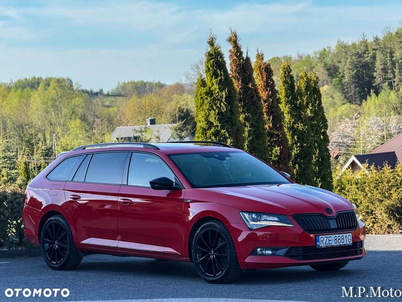 Skoda Superb 2.0 TDI Sportline - 27