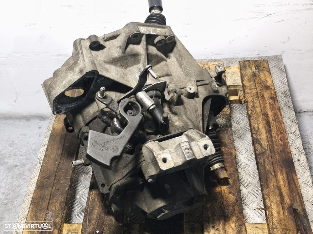 Caixa de velocidades manual VW GOLF V (1K1) 1.6 FSI GVV MOTOR BLF - 5