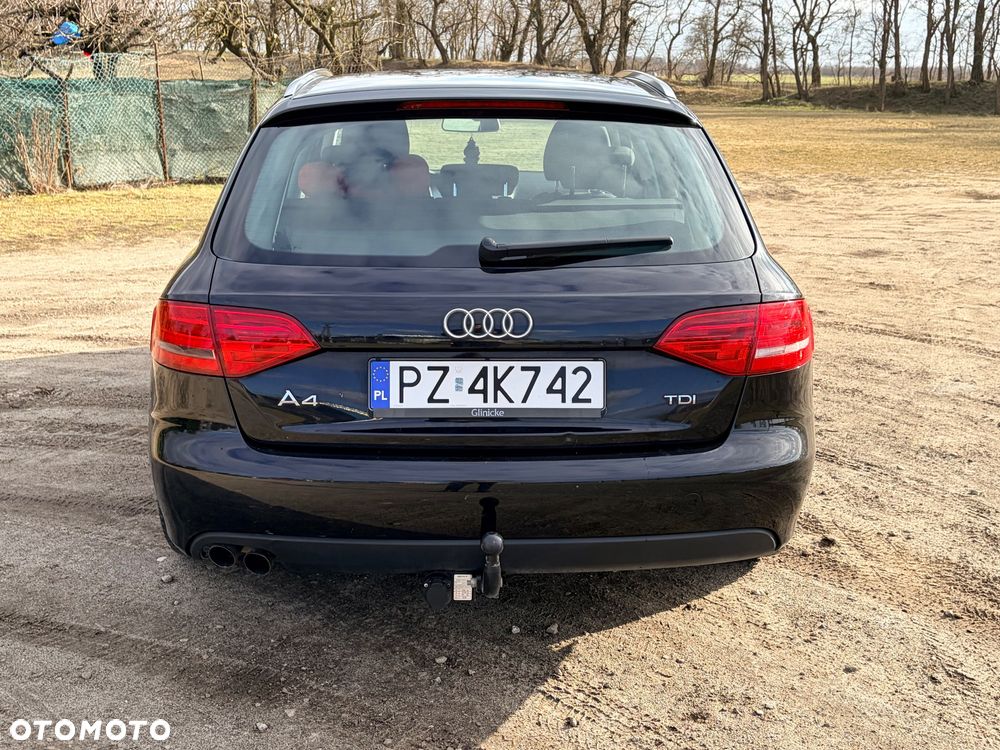Audi A4 Avant - 14