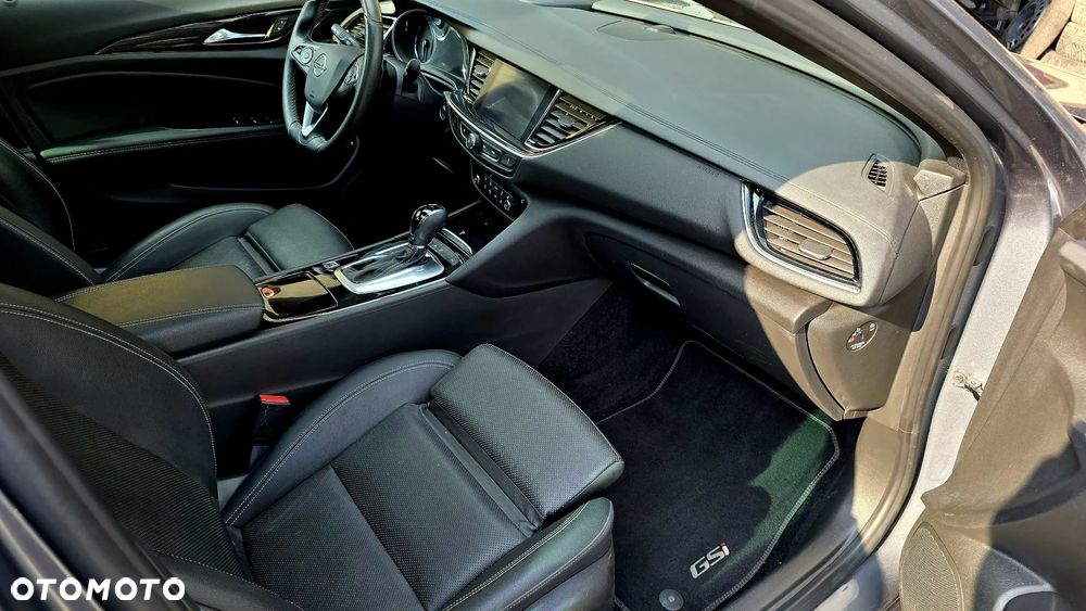 Opel Insignia 2.0 BiTurbo D 4x4 Automatik GSI - 27