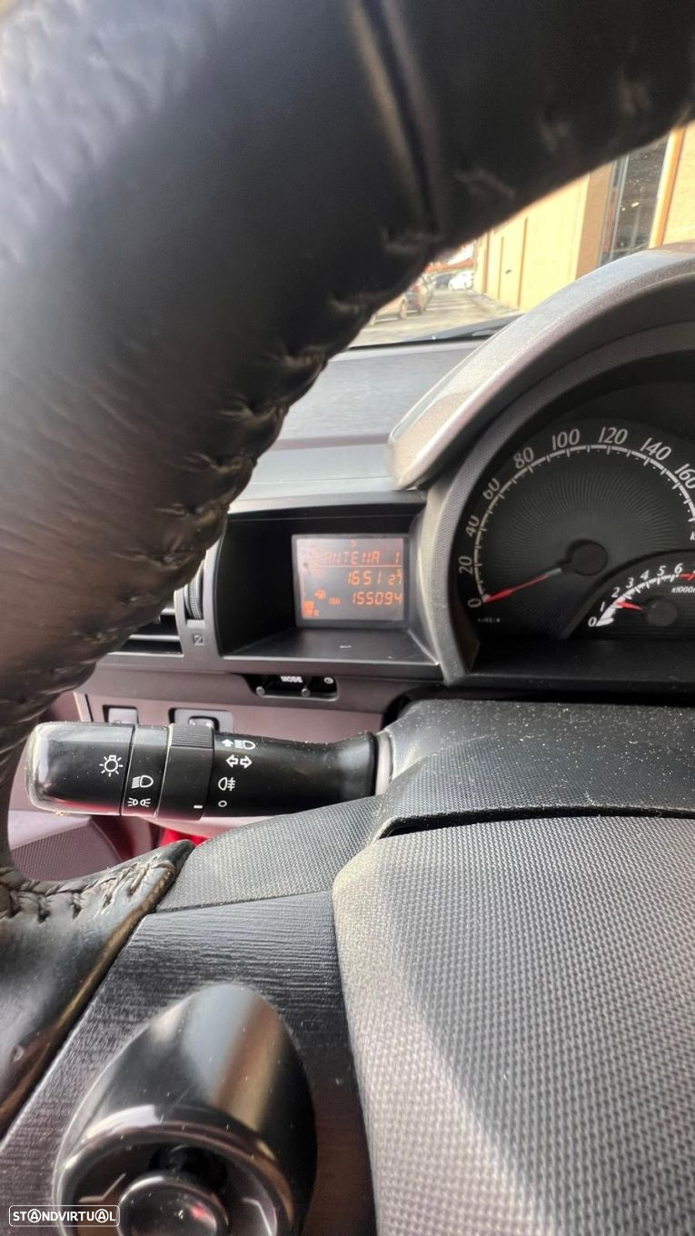 Toyota iQ 1.0 VVT-i 2 EP - 3