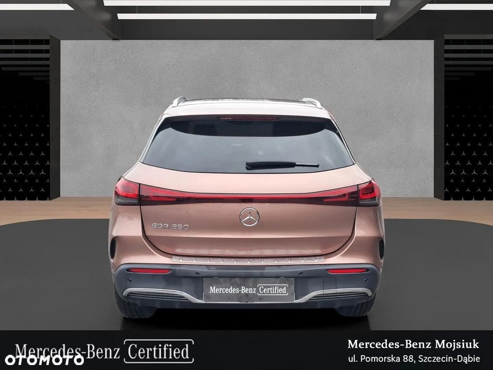 Mercedes-Benz EQA 250 66.5kWh AMG Line - 8