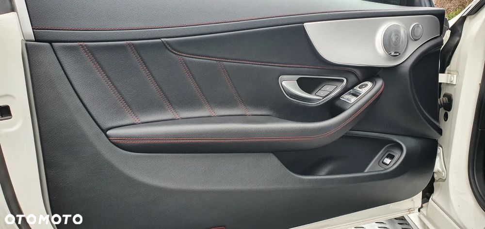 Mercedes-Benz Klasa C AMG 43 4-Matic - 10