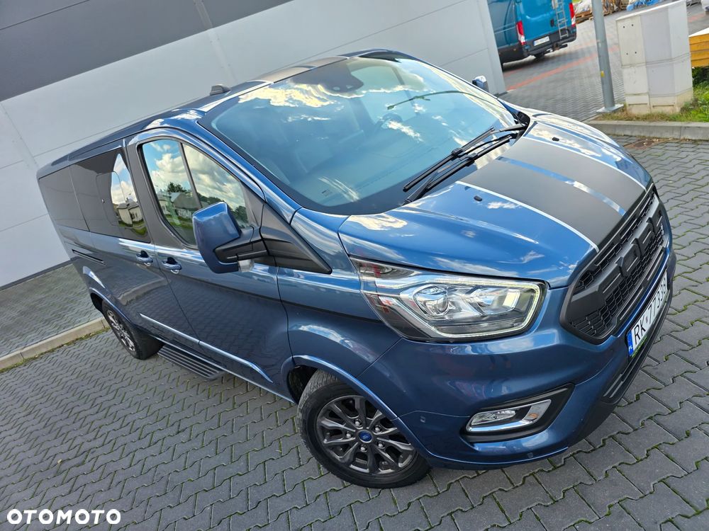 Ford Tourneo Custom 2.0 EcoBlue L1 Titanium SelectShift - 11