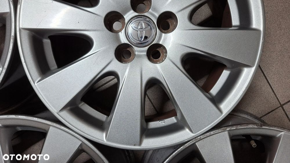 Felgi Aluminiowe 16 Toyota Avensis T25 5x100 ET 45 - 9