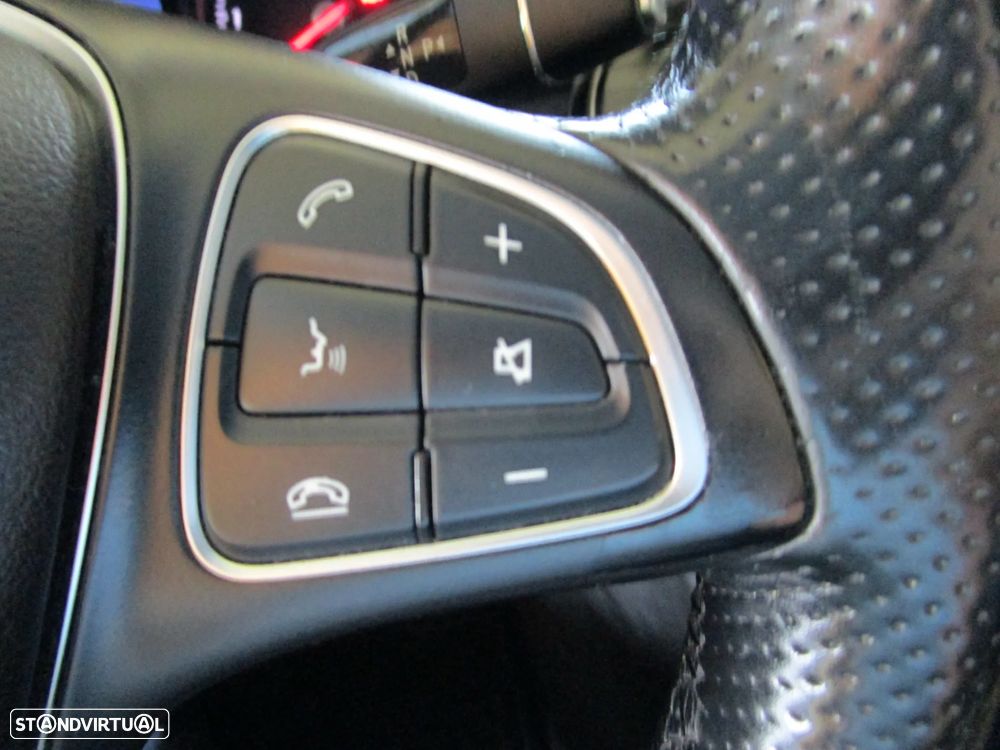 Mercedes-Benz C 300 BlueTEC Hybrid Exclusive - 28