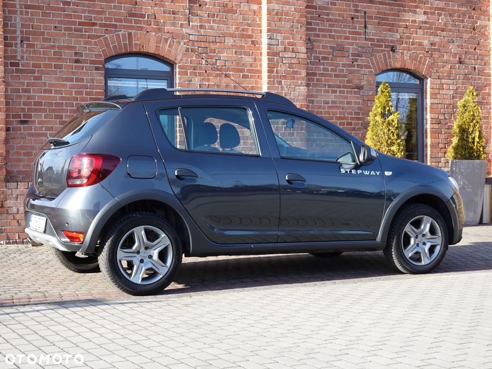 Dacia Sandero Stepway 0.9 TCe Laureate S&S - 5