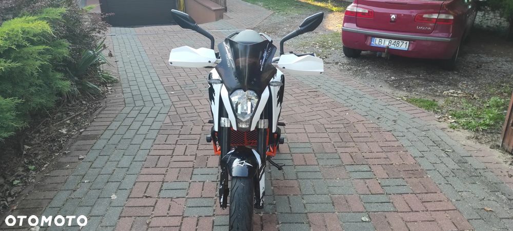 KTM Duke 390 - 12