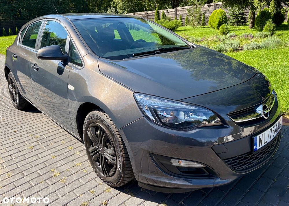 Opel Astra - 1