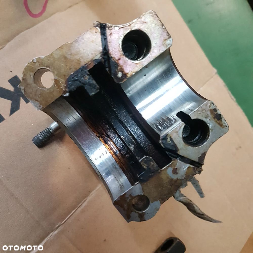 podpora koło pasowe wałka rozrządu doblo siena palio lancia punto seicento cinQecento uno panda 1.2 1.1 8v 96- - 8