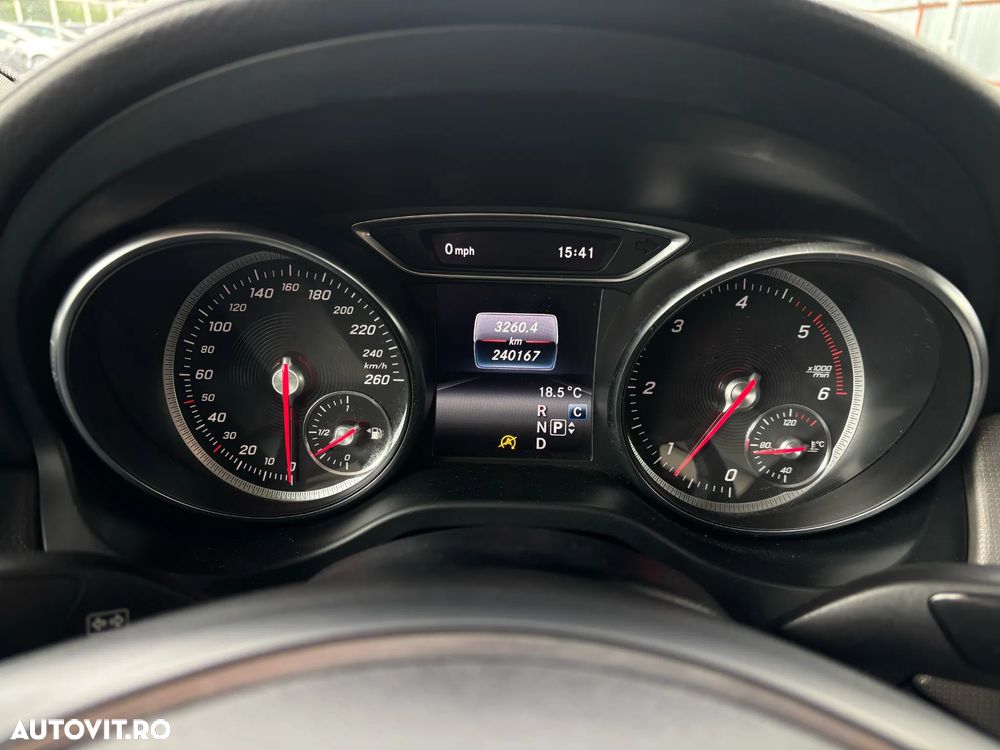 Mercedes-Benz CLA 220 - 14