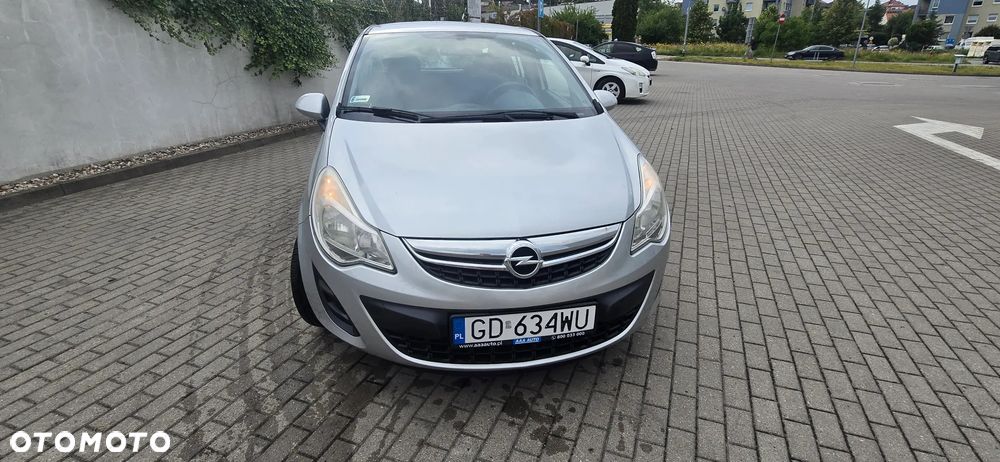 Opel Corsa 1.2 16V Essentia - 3