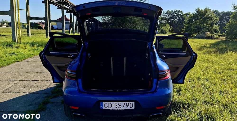 Porsche Macan Standard - 21