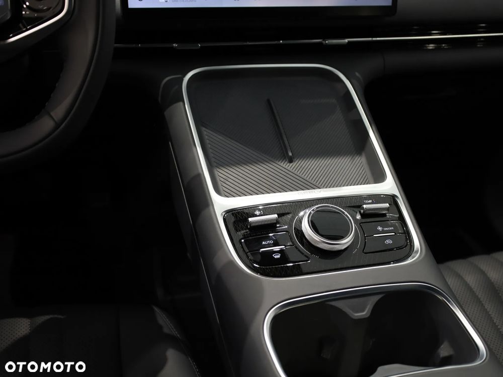 Geely Starray - 19