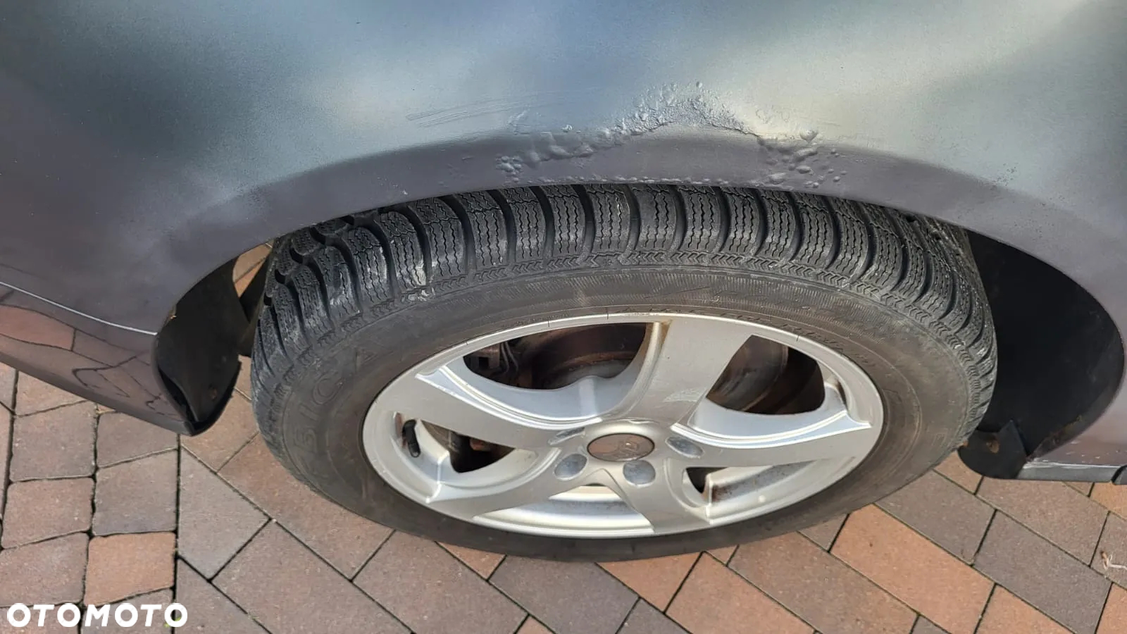 Volkswagen Passat 2.0 TDI Highline - 16