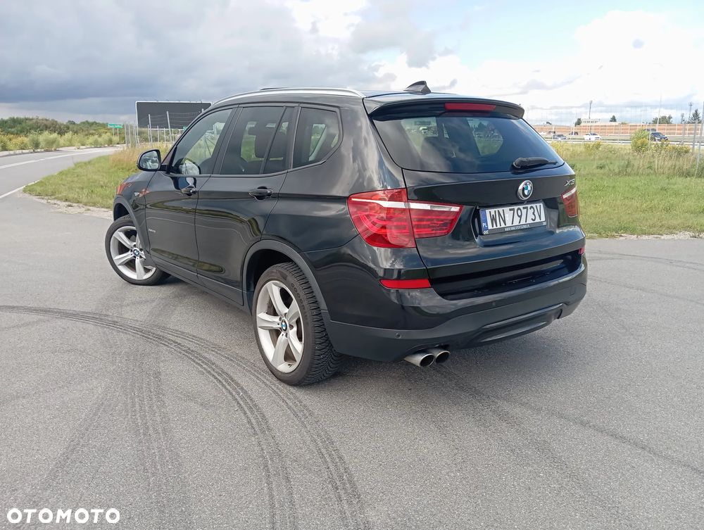 BMW X3 xDrive28i Sport-Aut xLine - 4
