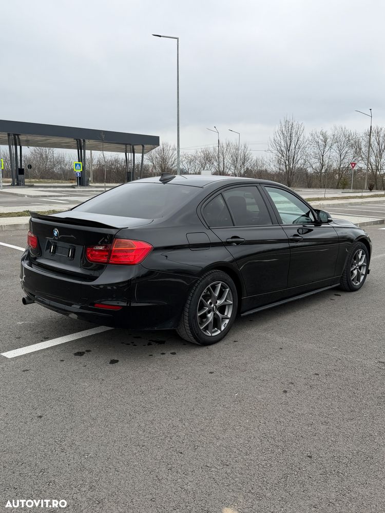 BMW Seria 3 318d - 6