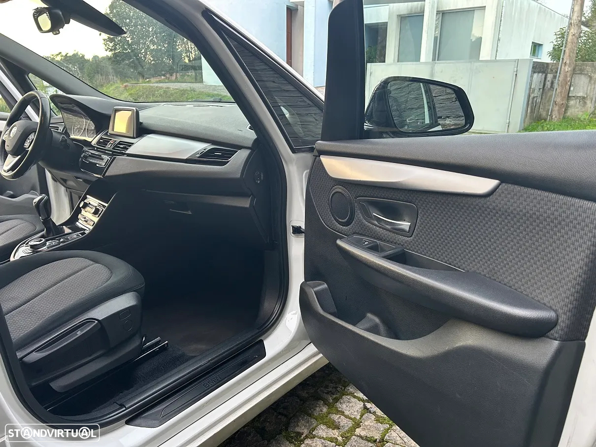 BMW 214 Gran Tourer d Advantage - 21